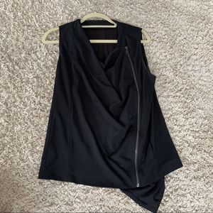 Black tank with zipper detail on the side